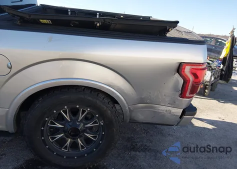 2015 Ford F-150 Platinum z USA, uszkodzony, nr VIN 1FTEW1EG1FFB69630